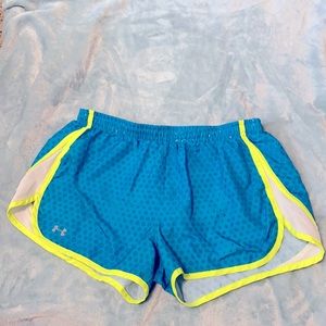 Athletic shorts